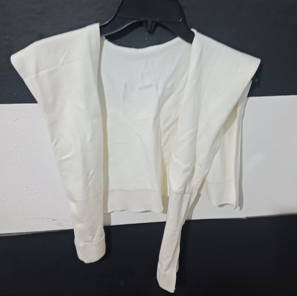 NEW Women White Wrap Short Shawl - Picture 5 of 9